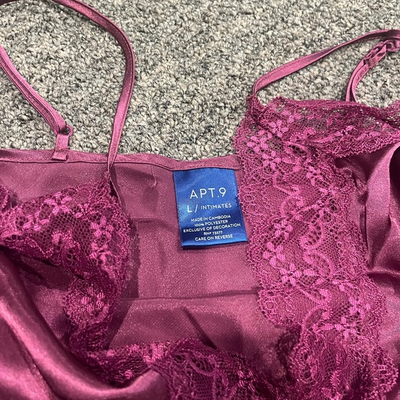 NEW: Apt 9 Intimate Set with Medium Lace Neck, Silk Slip Dress, tank, & robe - Picture 4 of 4